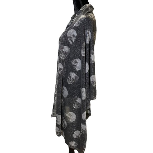 Unbranded Scarf Womens Long Rectangle Black Silver Skulls Halloween Shimmer - Picture 5 of 8